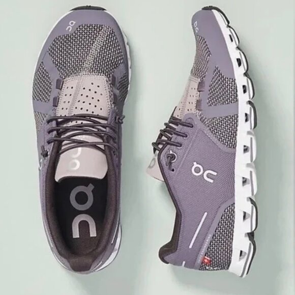 On Cloud 5 Sneakers Women's Size 8.5 Slip On Running Casual Travel - Picture 1 of 1